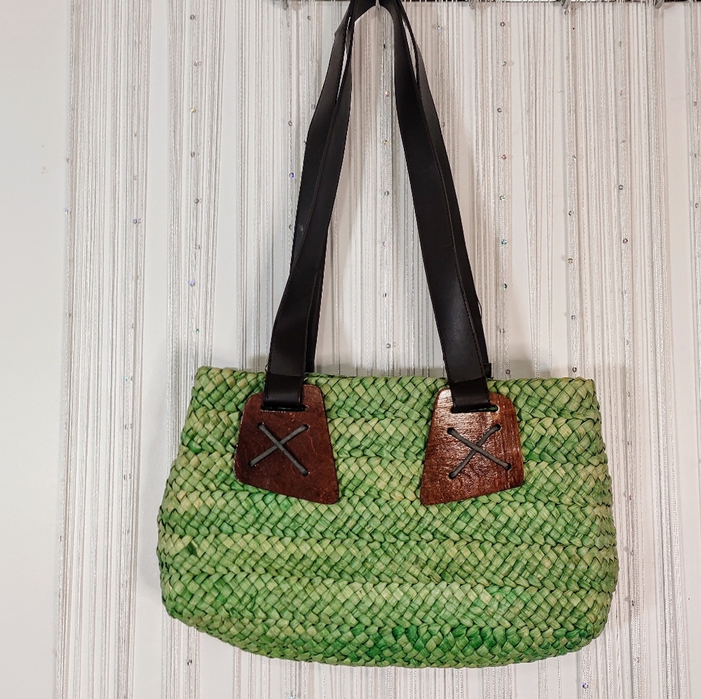 Vintage Green Straw Bag